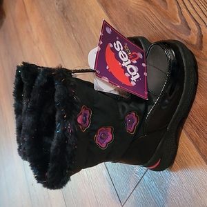 Totes girls warm rain boots